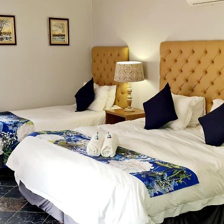 Magalies Mountain Lodge And Spa Hartbeespoort Exterior photo